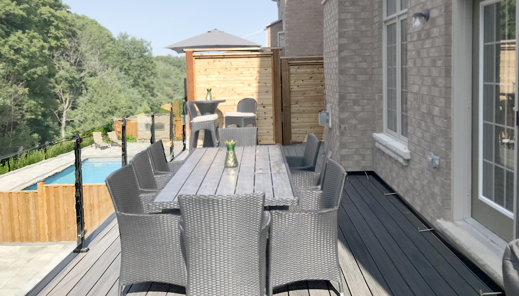Aluminum+InvisiRail&reg; Composite Deck