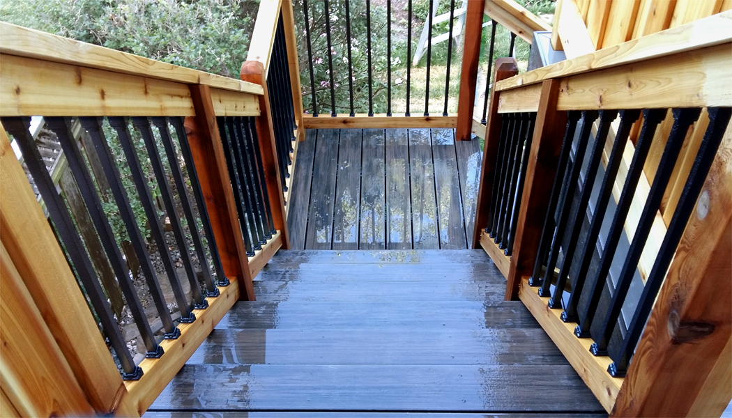 &reg; InvisiRail Ironstone Composite Floor & Cedar Rail Deck