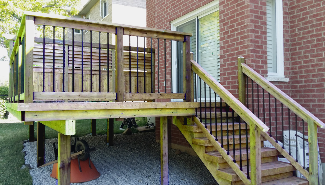 <sup>&reg;</sup> MicroPro Sienna Deck & Patio Slabs