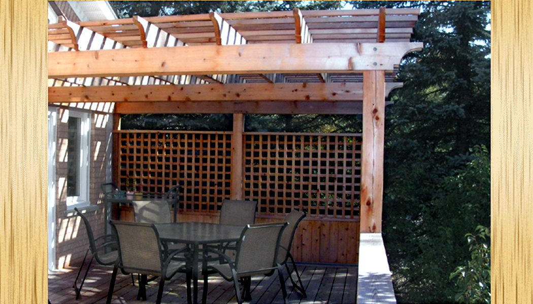 Pergola & Lattice Deck