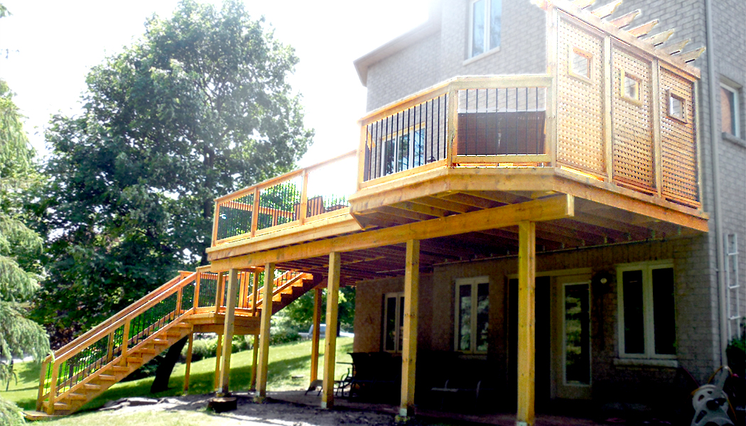 Upper Level Deck Pergola